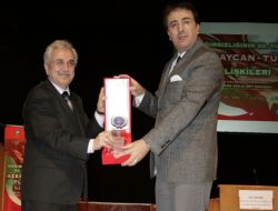 Aydemir’e ‘Türk Dünyası Ödülü’